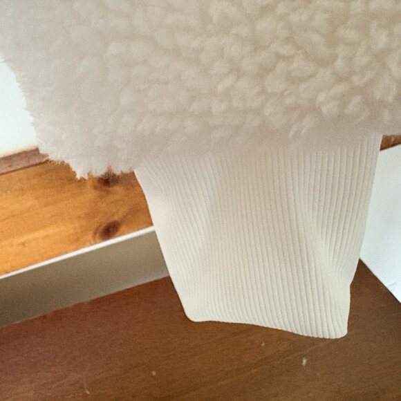 Alo Yoga White Foxy Sherpa Jacket - Picture 7 of 10